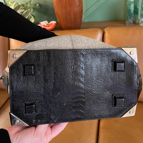 Alexander Wang Gray and Black Shoulder Bag - Picture 4 of 4